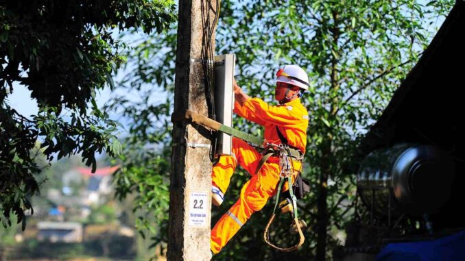 Giá điện 2 thành phần, khách hàng nào trả tiền cao hơn?