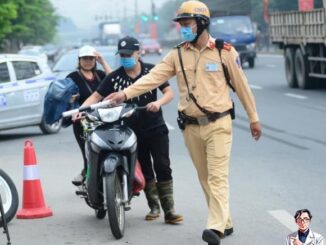 Từ hôm nay: Vợ chồng, người thân đi xe máy của nhau cần có 3 Giấy này, nếu không có thể bị ph:ạt lên tới 8 triệu đồng